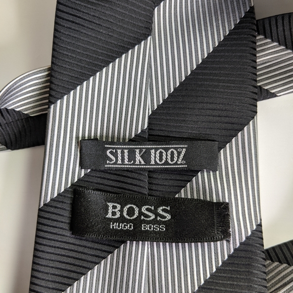 Hugo Boss - Picture 2 of 4